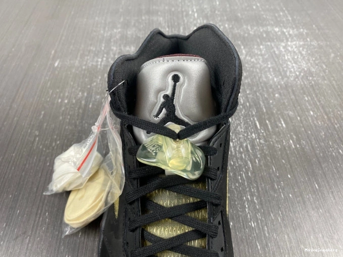 MaikeSneakers Maniere 5 Air A Ma FD1330-001 Jordan x Black 0706